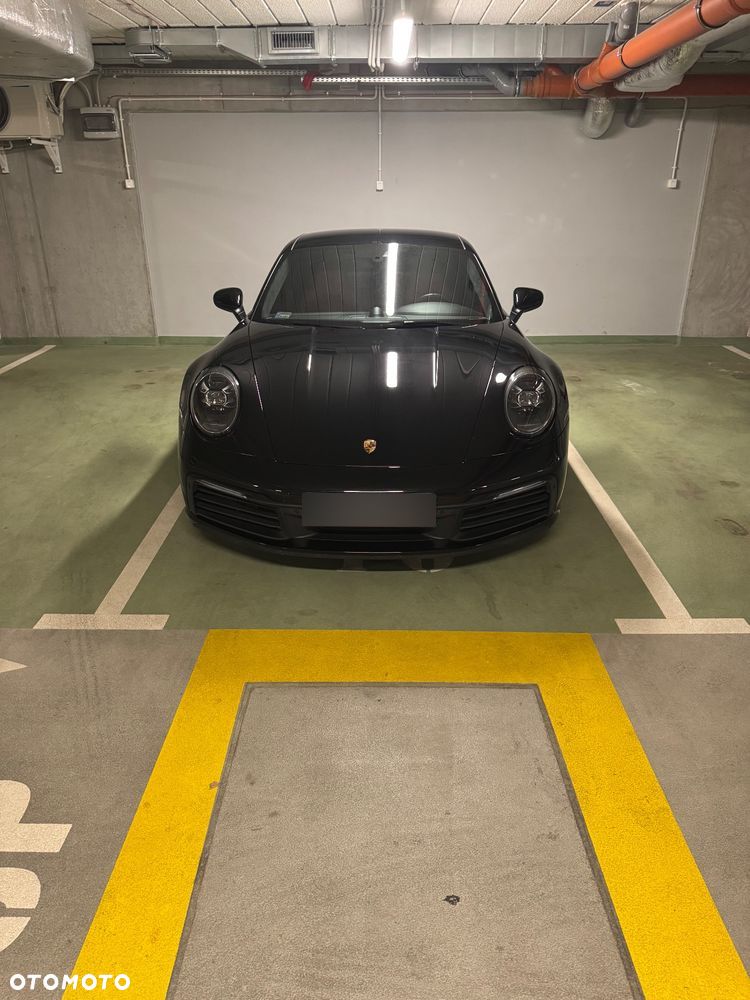 Porsche 911 Carrera S - 2