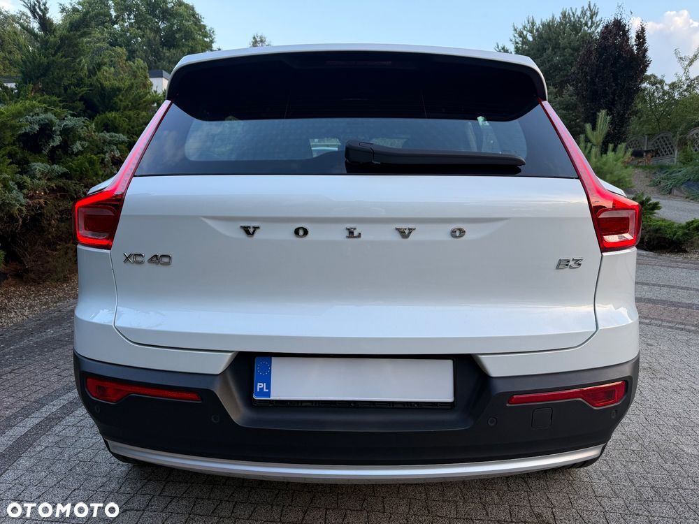 Volvo XC 40 B3 B DKG Plus Dark - 9
