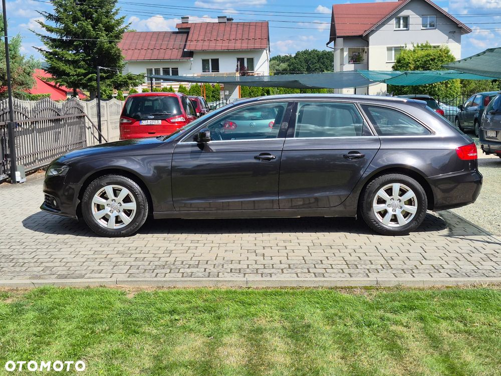 Audi A4 Avant 2.0 TDI DPF Ambition - 6