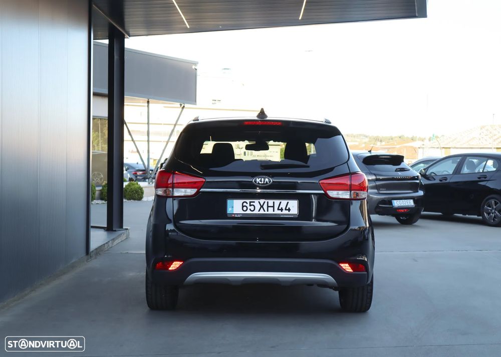 Kia Carens 1.7 CRDi ISG TX - 6