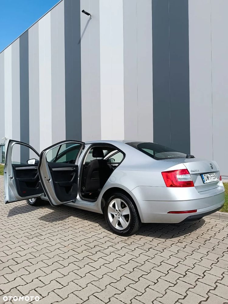 Skoda Octavia 1.6 TDI Ambition - 18