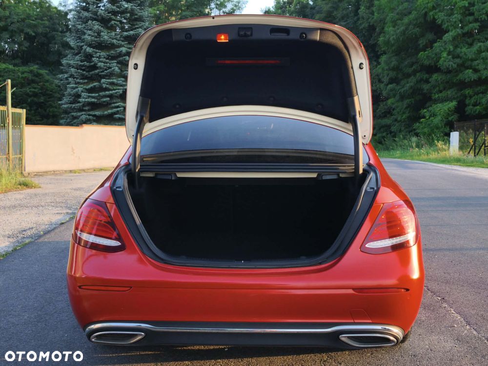 Mercedes-Benz Klasa E 220 d 9G-TRONIC Avantgarde - 9