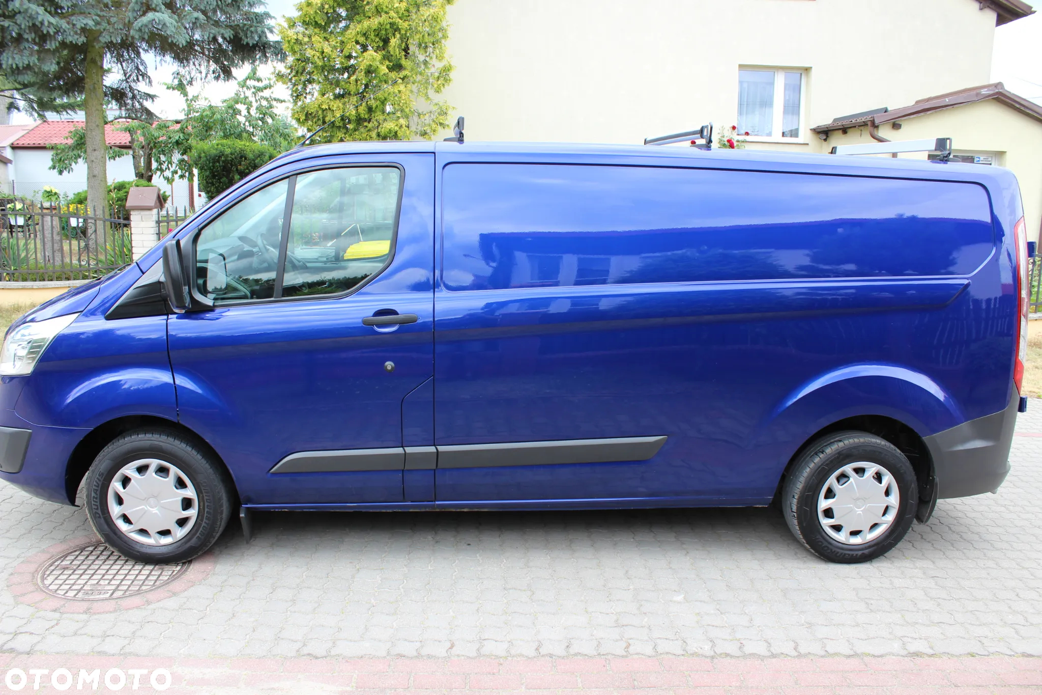 Ford TRANSIT CUSTOM L2H1 - 4