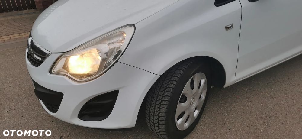 Opel Corsa - 16