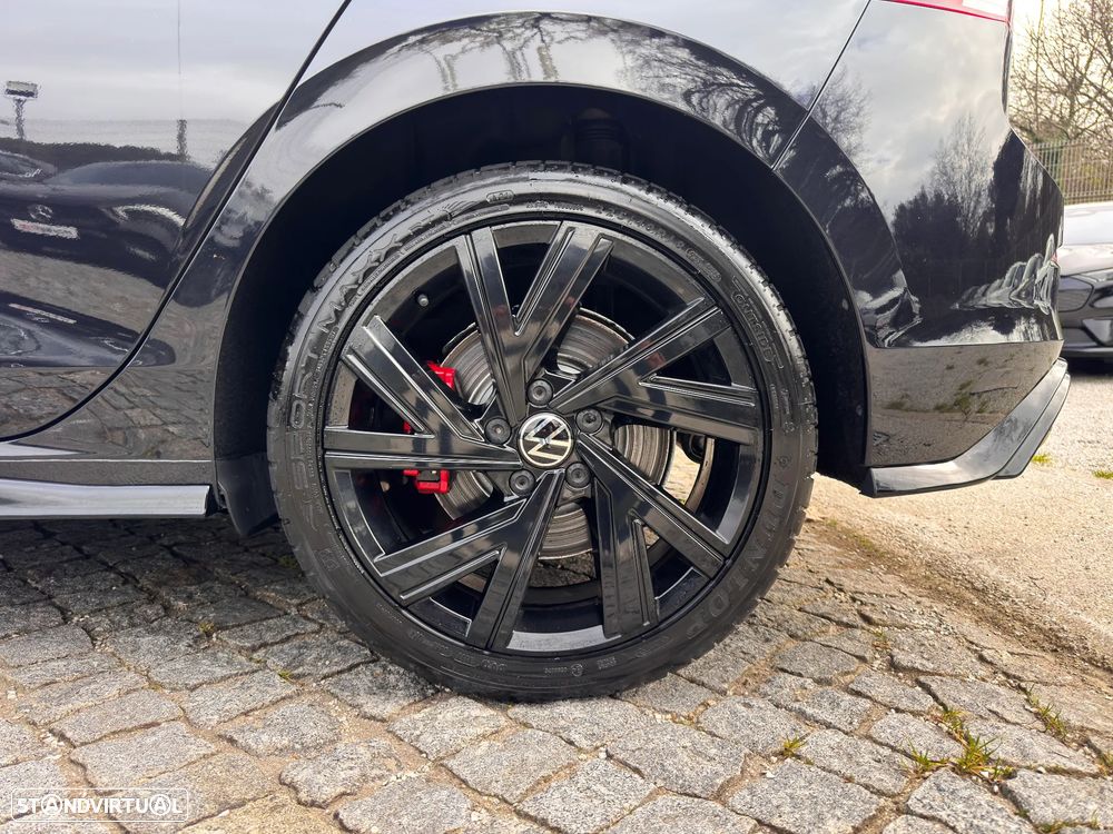 VW Golf 1.4 TSI GTE DSG - 41