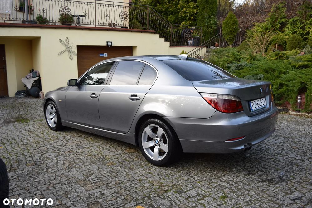 BMW Seria 5 523i Edition Sport - 5