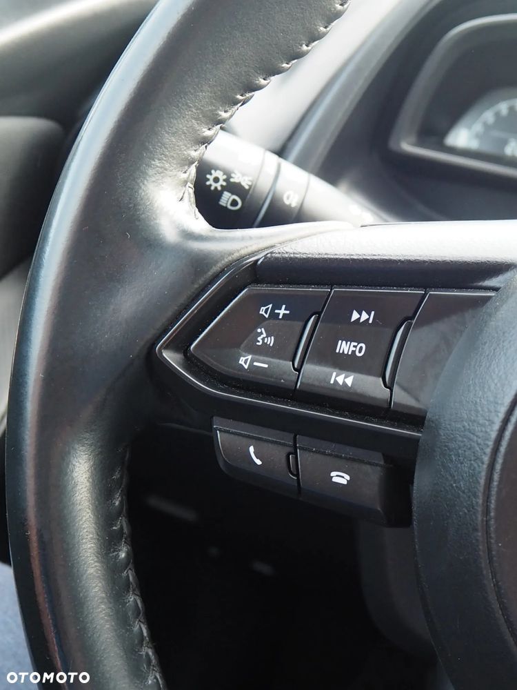 Mazda 2 SKYACTIV-G 90 Exclusive-Line - 23
