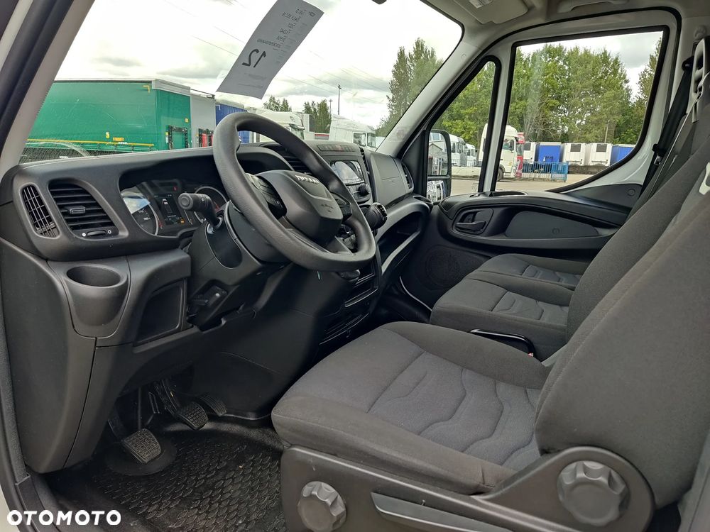 Iveco Daily 35c16 kontener - 8