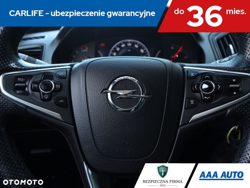 Opel Insignia - 19