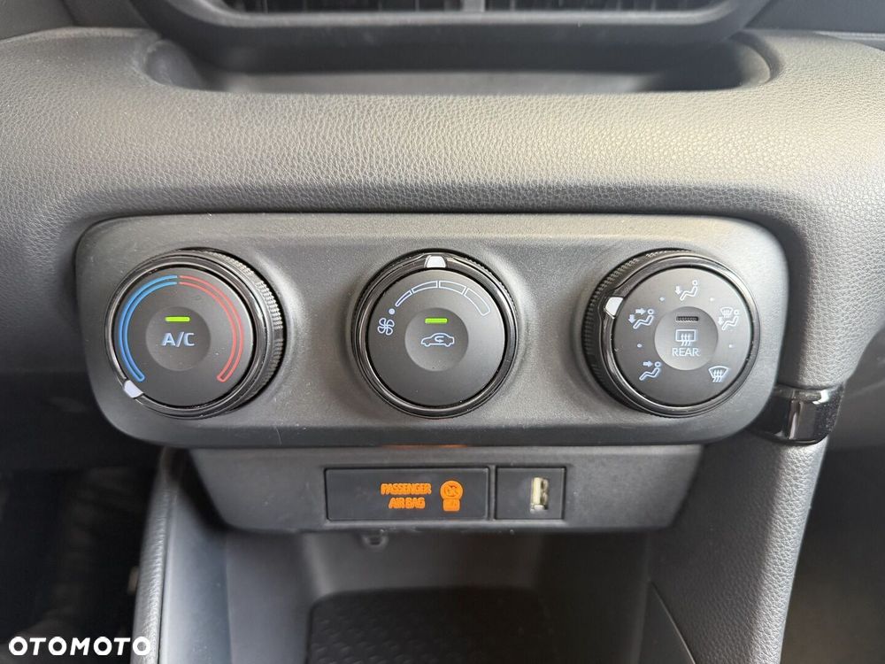 Toyota Yaris - 20