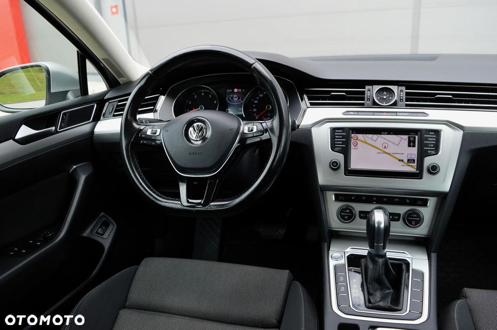 Volkswagen Passat 1.8 TSI BMT Comfortline DSG - 9