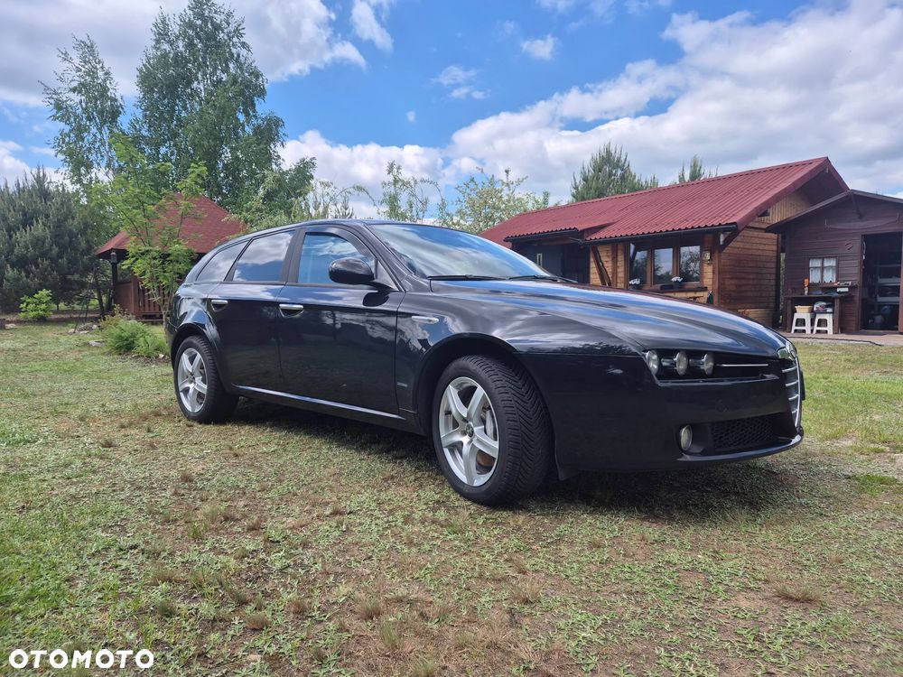 Alfa Romeo 159 2.4JTDM Distinctive - 1