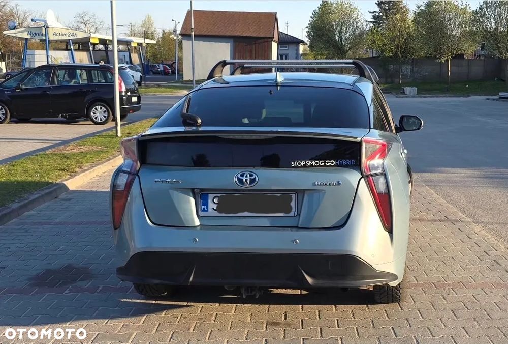 Toyota Prius Hybrid Comfort - 3