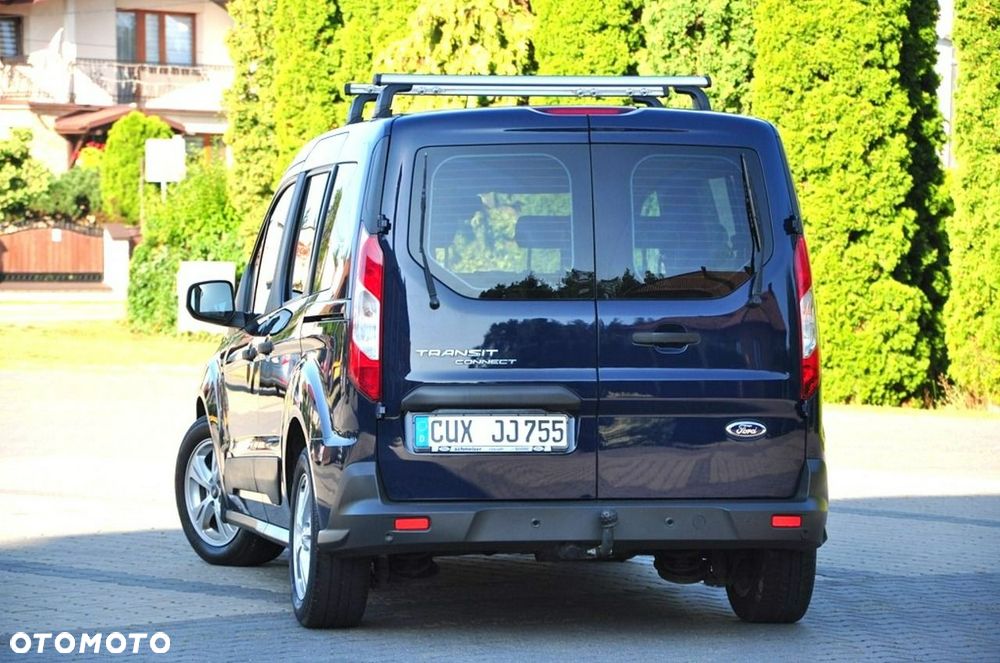 Ford Transit Connect - 19