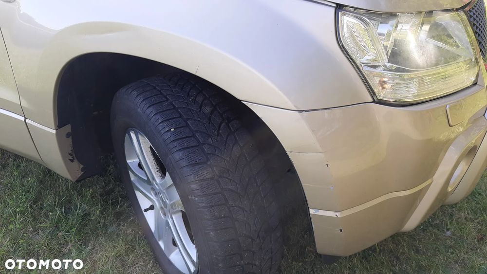 Suzuki Grand Vitara - 30