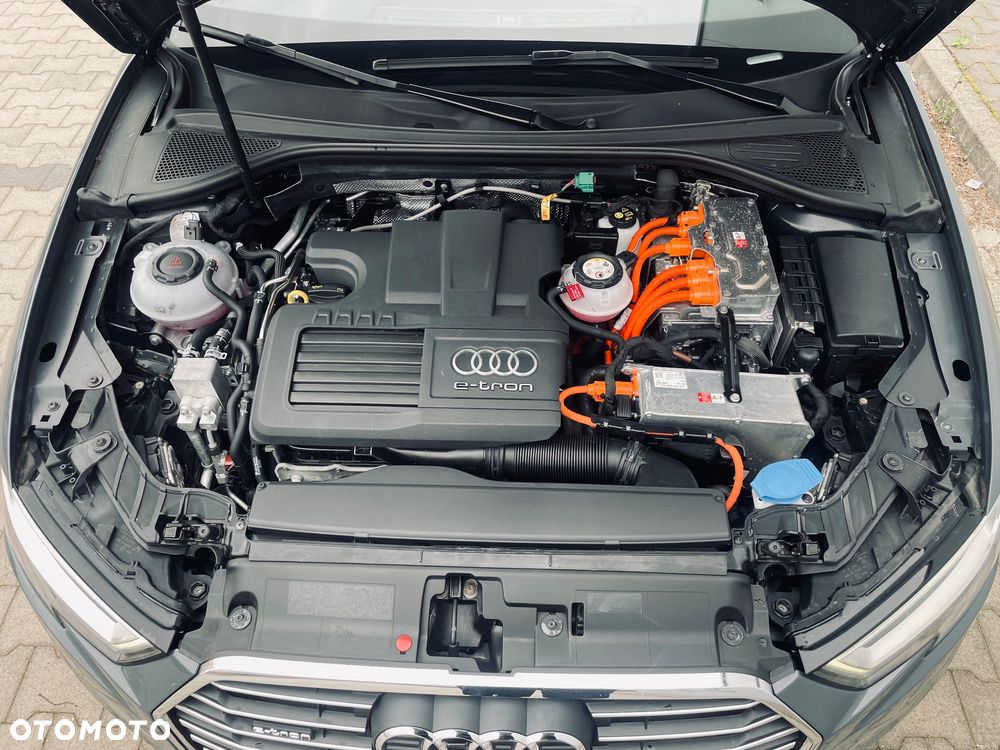 Audi A3 Sportback - 16