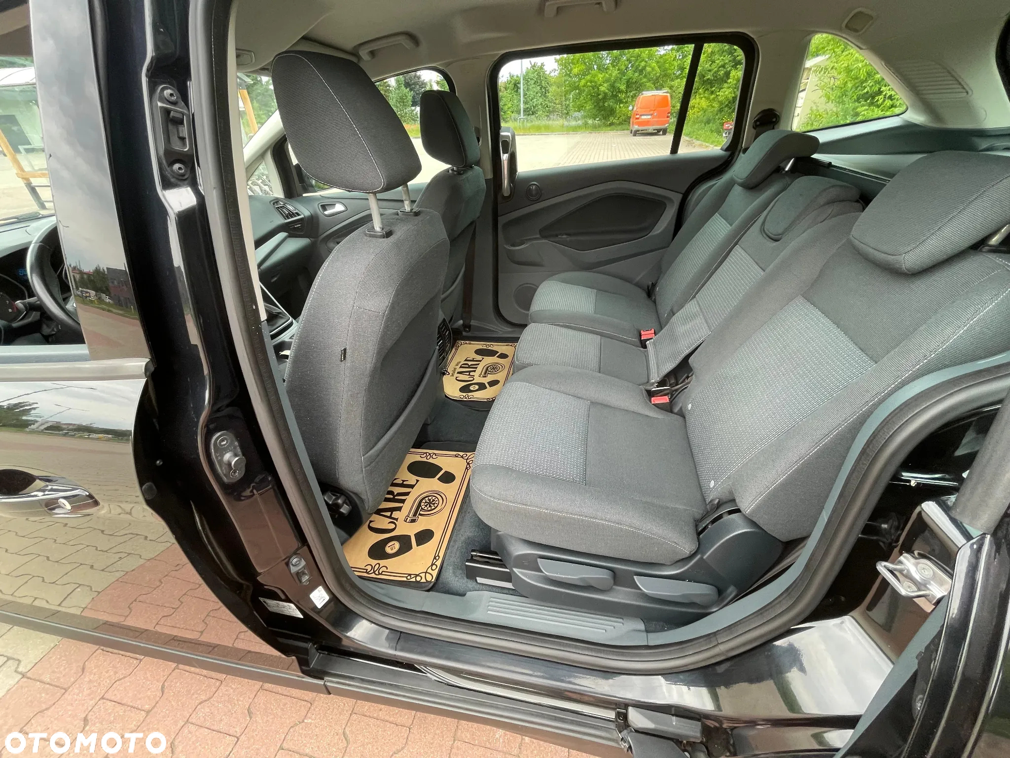 Ford Grand C-MAX 1.6 Ti-VCT Ambiente - 10
