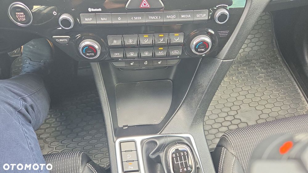 Kia Sportage 1.6 GDI Black Edition 2WD - 17