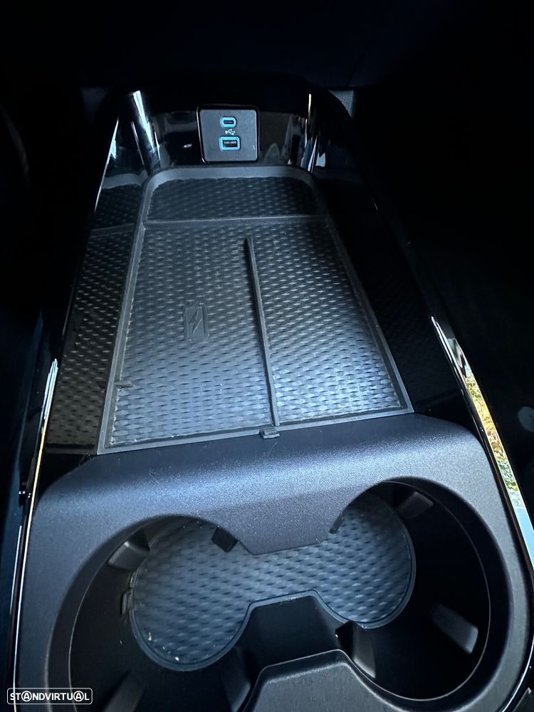 Ford Mustang Mach-E 75.7 kWh Premium AWD - 19