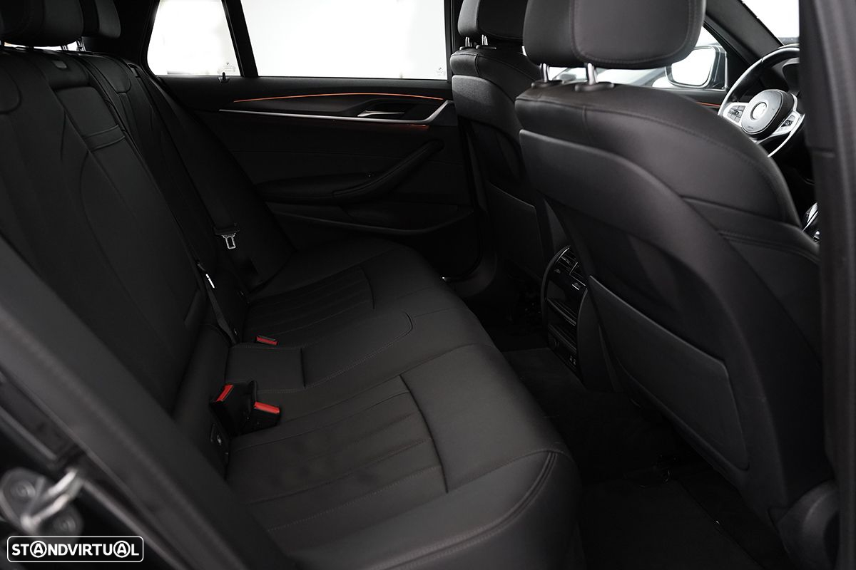 BMW 520 - 23