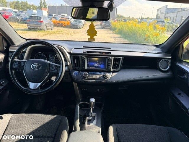 Toyota RAV4 - 3