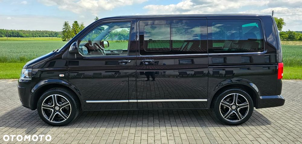 Volkswagen Multivan - 2