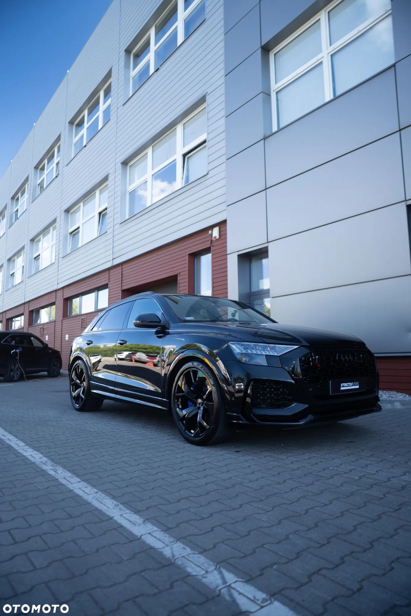 Audi RS Q8 - 1