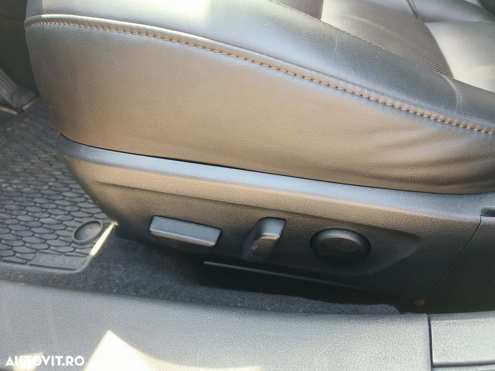 Mazda 3 e-SKYACTIV-X 186 M HYBRID Aut. TAKUMI - 18