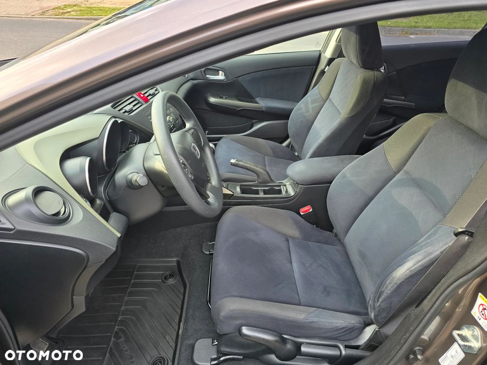 Honda Civic 1.4 i-VTEC Comfort - 22
