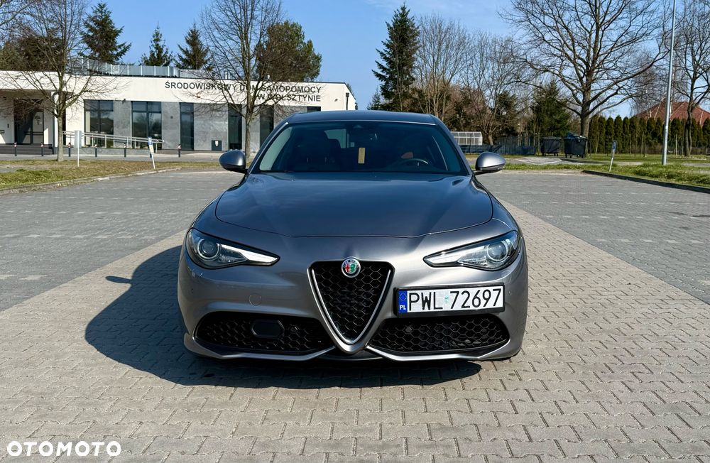 Alfa Romeo Giulia 2.0 Turbo Veloce Q4 - 8