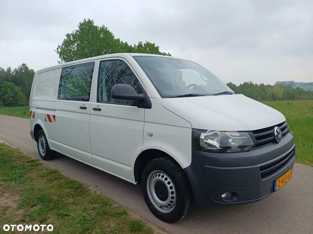 Volkswagen Transporter - 4