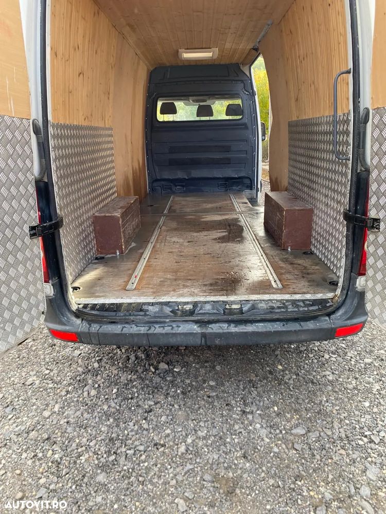 Volkswagen Crafter - 3