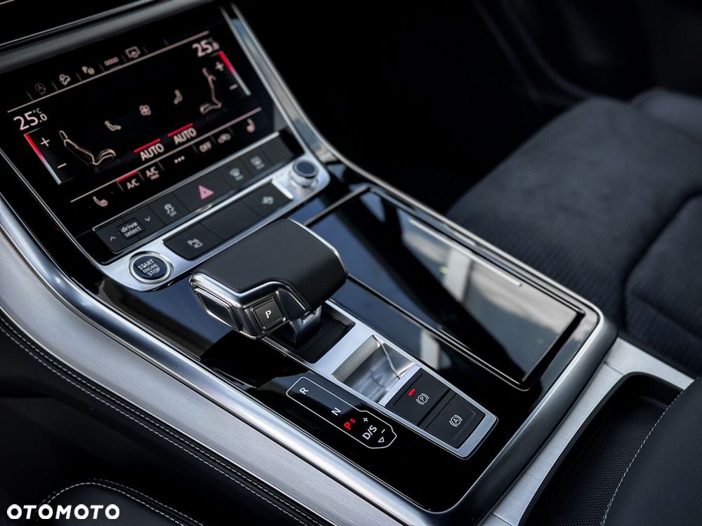 Audi Q7 - 16