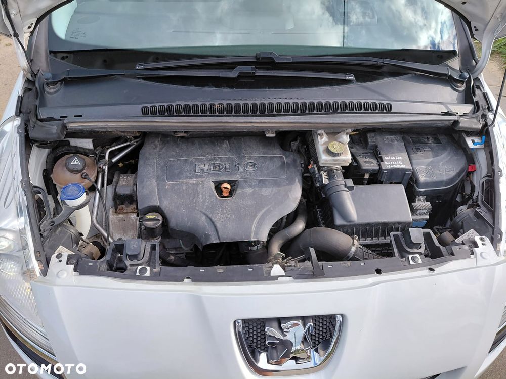 Peugeot 5008 2.0 HDi Allure - 26