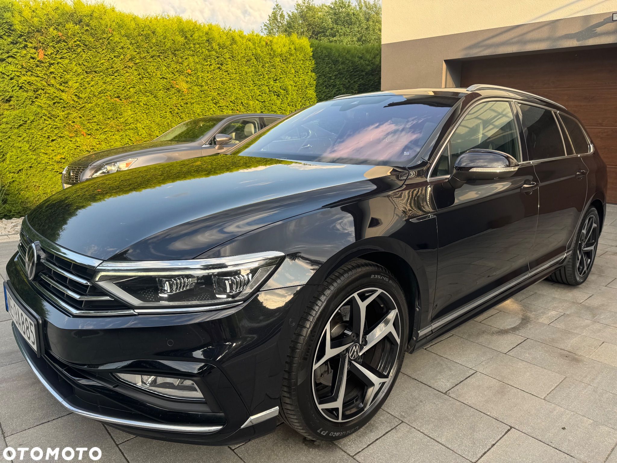 Volkswagen Passat 2.0 TSI Elegance DSG - 1