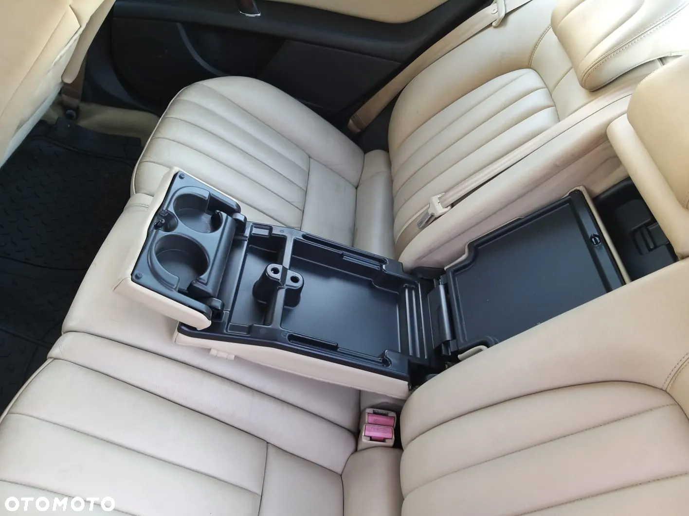 Peugeot 407 1.6 HDI Premium - 22