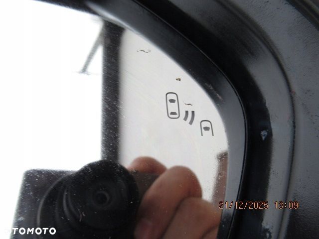 lusterko prawe toyota yaris iv 20- 8 pin eur - 3