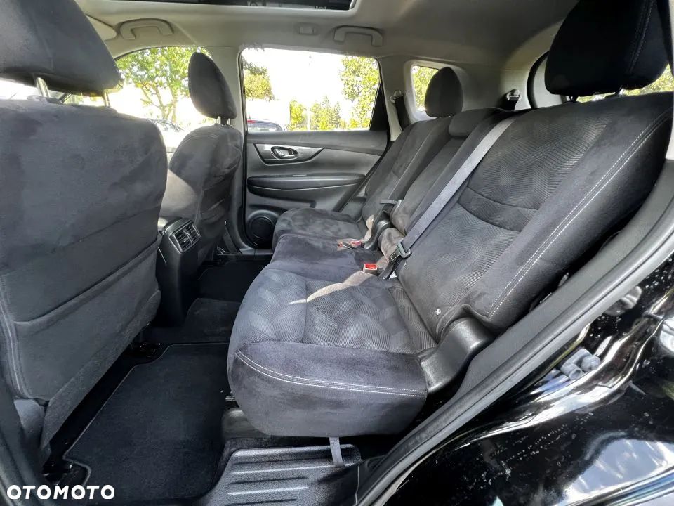 Nissan X-Trail 1.6 DIG-T Tekna 2WD 7os - 10