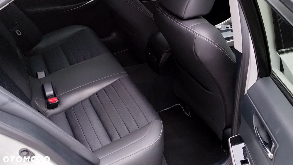 Lexus IS 200t Elite - 23