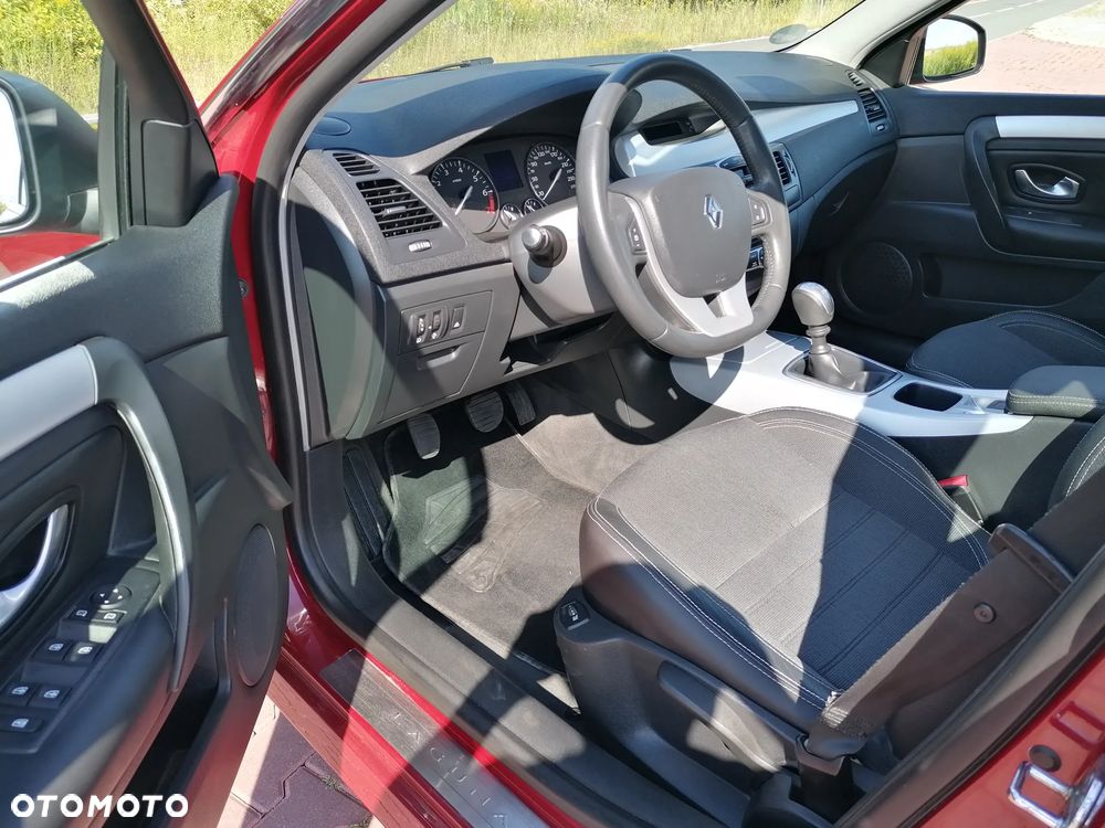 Renault Laguna 2.0 16V Dynamique - 13