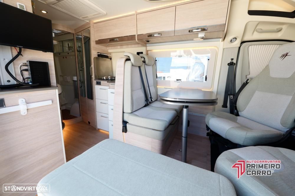 Rapido Van V62 cama francesa - 26