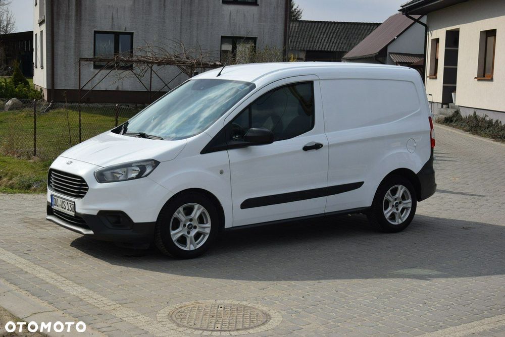 Ford Courier - 8