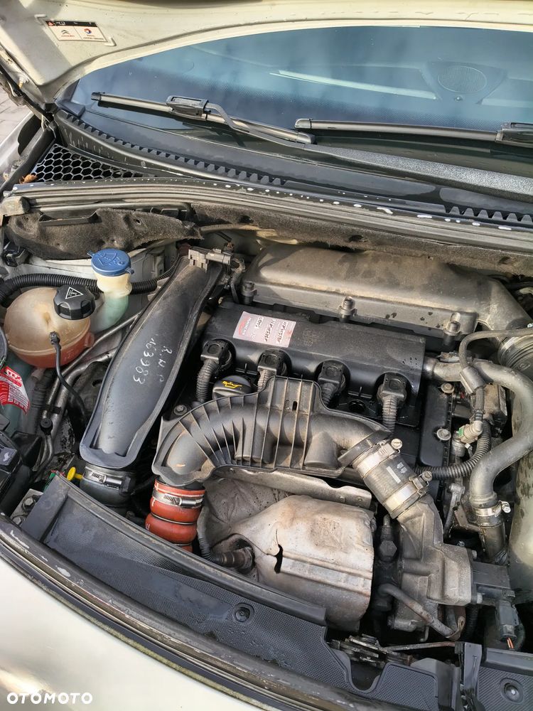 Citroën DS3 THP 155 SportChic - 16