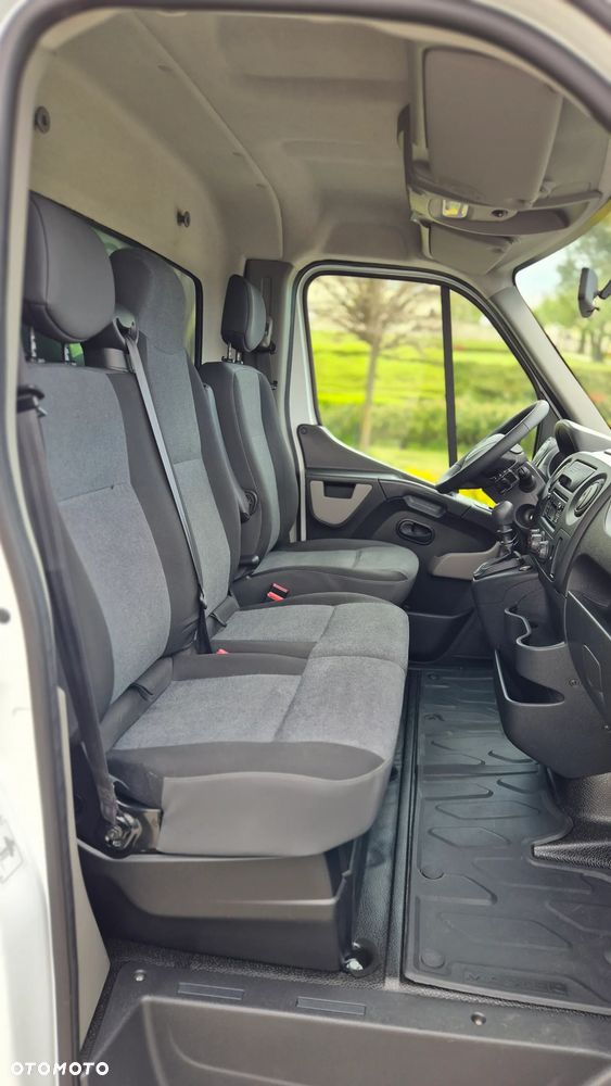 Renault Master - 36