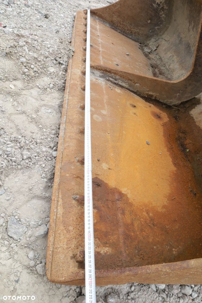 Łyżka skarpowa sztywna BMC fi 80 210 CM - 11