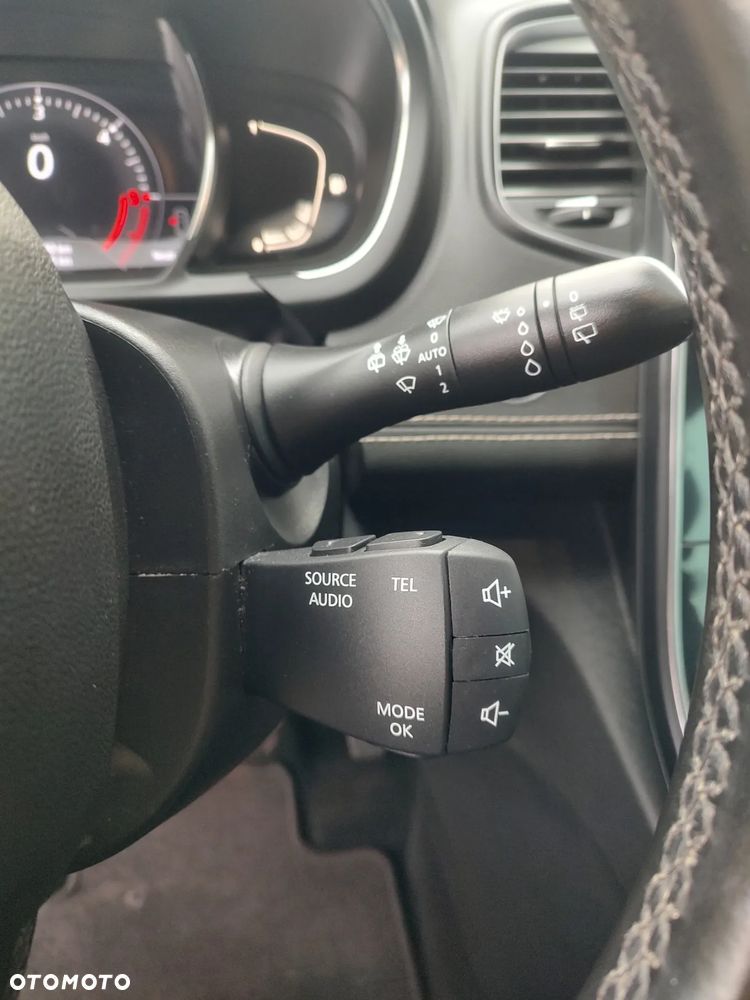 Renault Grand Scenic BLUE dCi 120 BOSE EDITION - 19