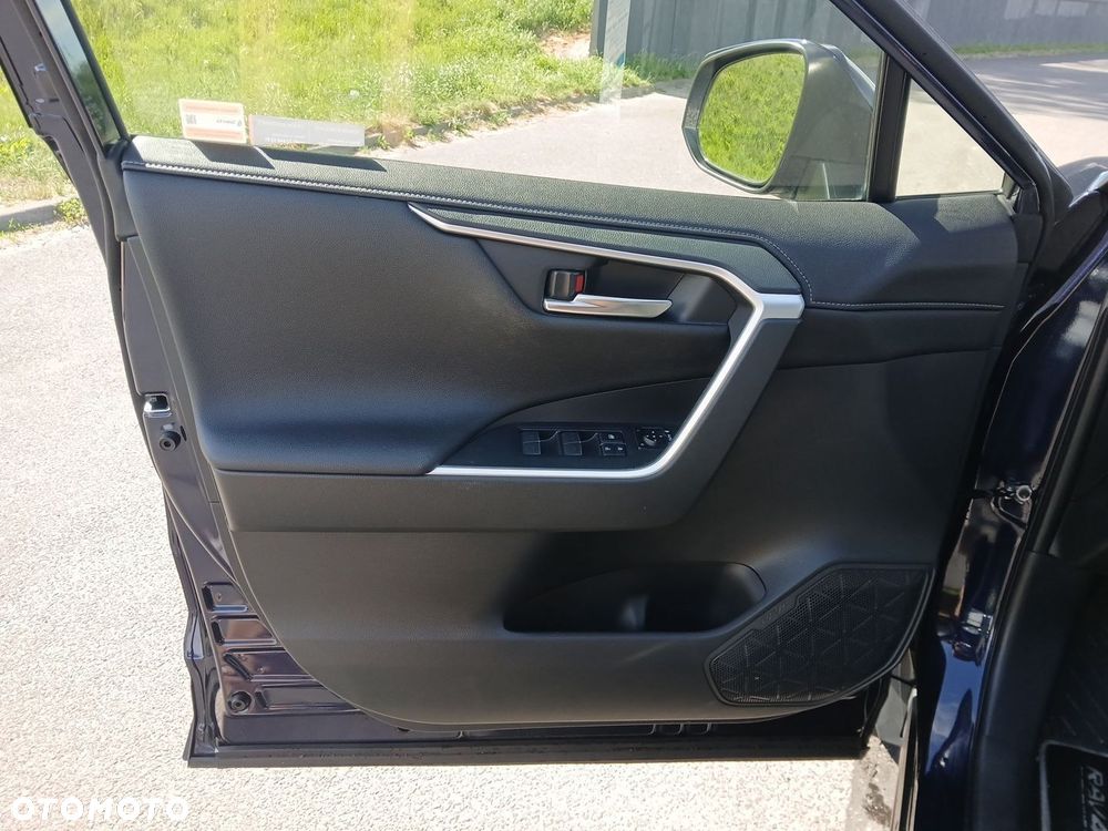 Toyota RAV4 - 40