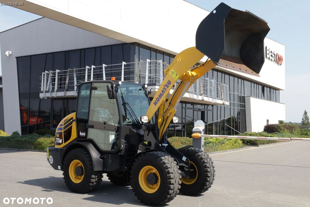 Komatsu WA70M-8 - 22