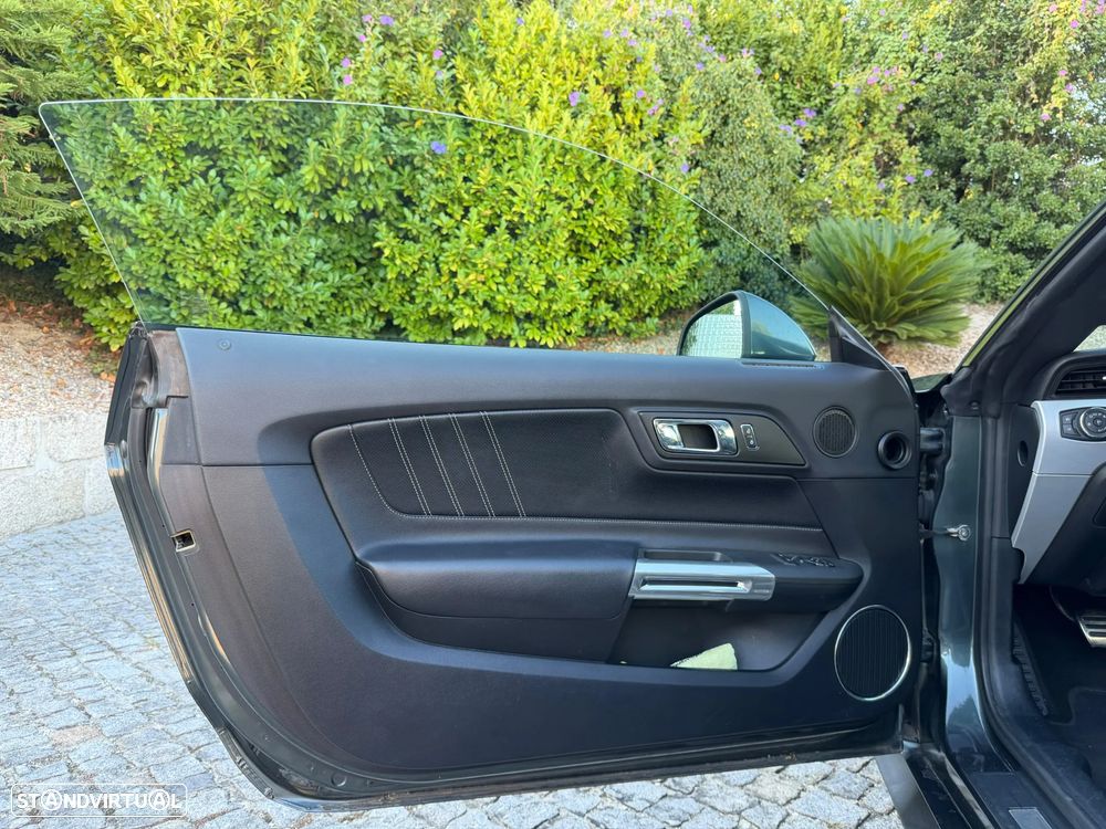 Ford Mustang 2.3i EcoBoost - 8