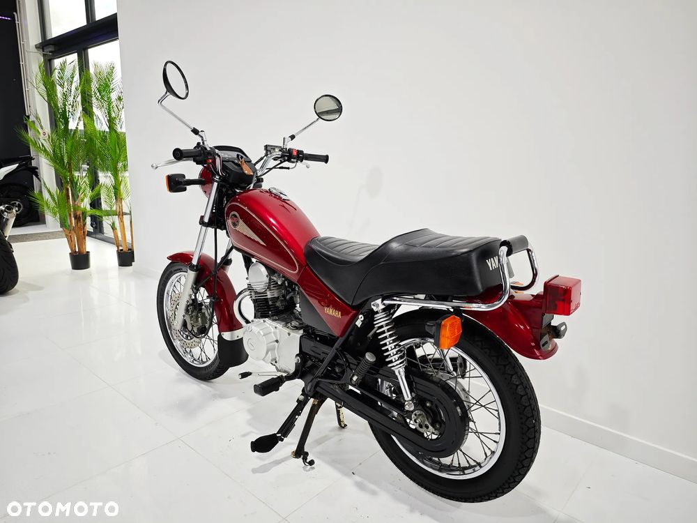Yamaha SR - 9